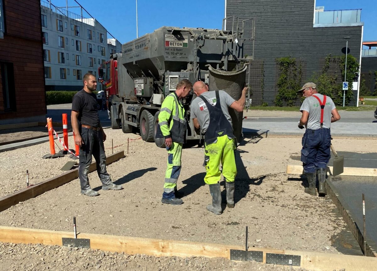 Fremover vil Dansk Mobil Beton blande og levere beton, som udgøres af den CO2-reducerede cement, FutureCem fra Aalborg Portland.