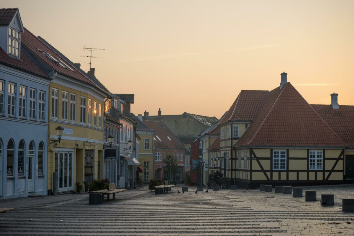 Bymidten i Rudkøbing bliver styrket med nye stiforbindelser og formidlingscenter. Foto: Emilie Kofoed.