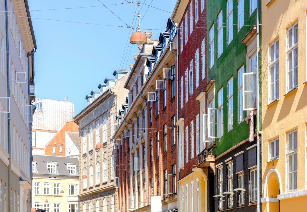 Værdien på en gennemsnitlig villa på 150 m2 i Danmark er steget med 113.000 kr. i løbet af året. Foto: Gettyimages.