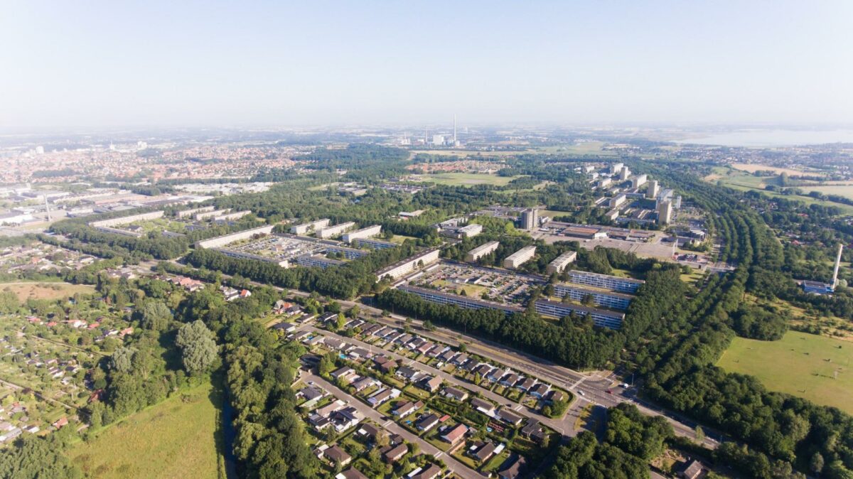 Byrådet i Odense lægger op til en omfattende transformation af Vollsmose-bydelen. Foto: Colourbox.