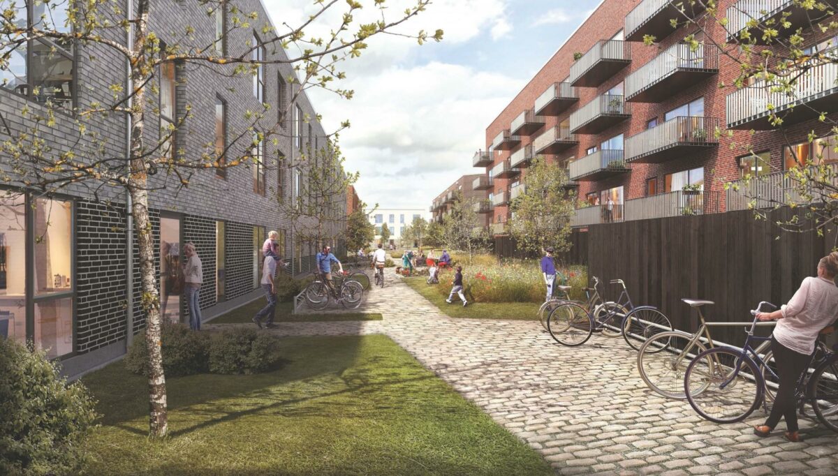 Kejserhaven er beliggende i Ullerød. Et boligområde med både nærhed til natur, motorvejsnettet mod København og kun tre kilometer fra Hillerød centrum. I nærområdet findes dagligvarebutikker, daginstitutioner og en folkeskole. Illustration: Årstiderne Arkitekter.