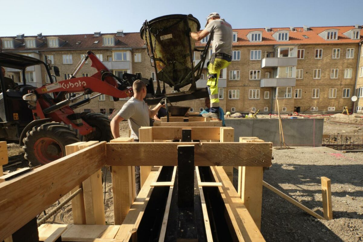 MøllerLøkkegaard er hovedentreprenør på anlægsentreprisen Fremtidens Gårdhave, der ligger på Straussvej i København. Foto: MøllerLøkkegaard.