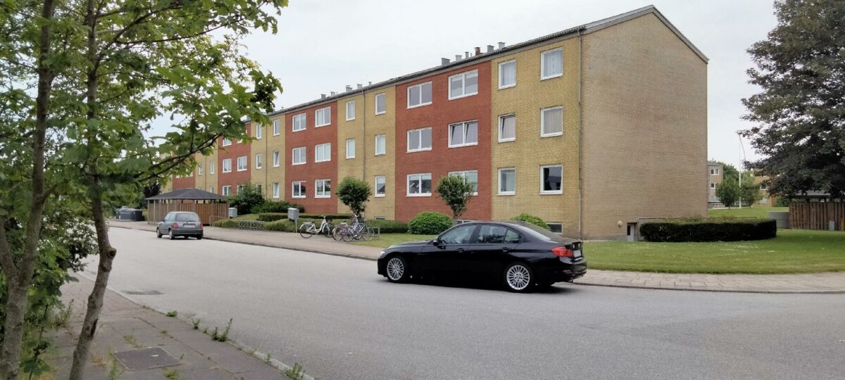 Det er boligerne her i Herning, opført i 1967, som skal have den helt store tur. Foto: Thøger Raun.