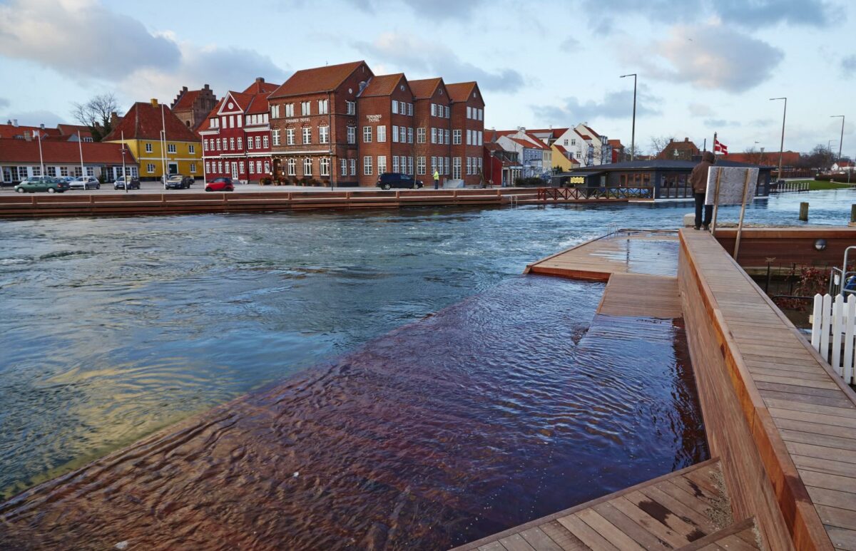 Stormen Bodil pressede store mængder vand ind i havnen i Kerteminde. Foto: Steffen Stamp.