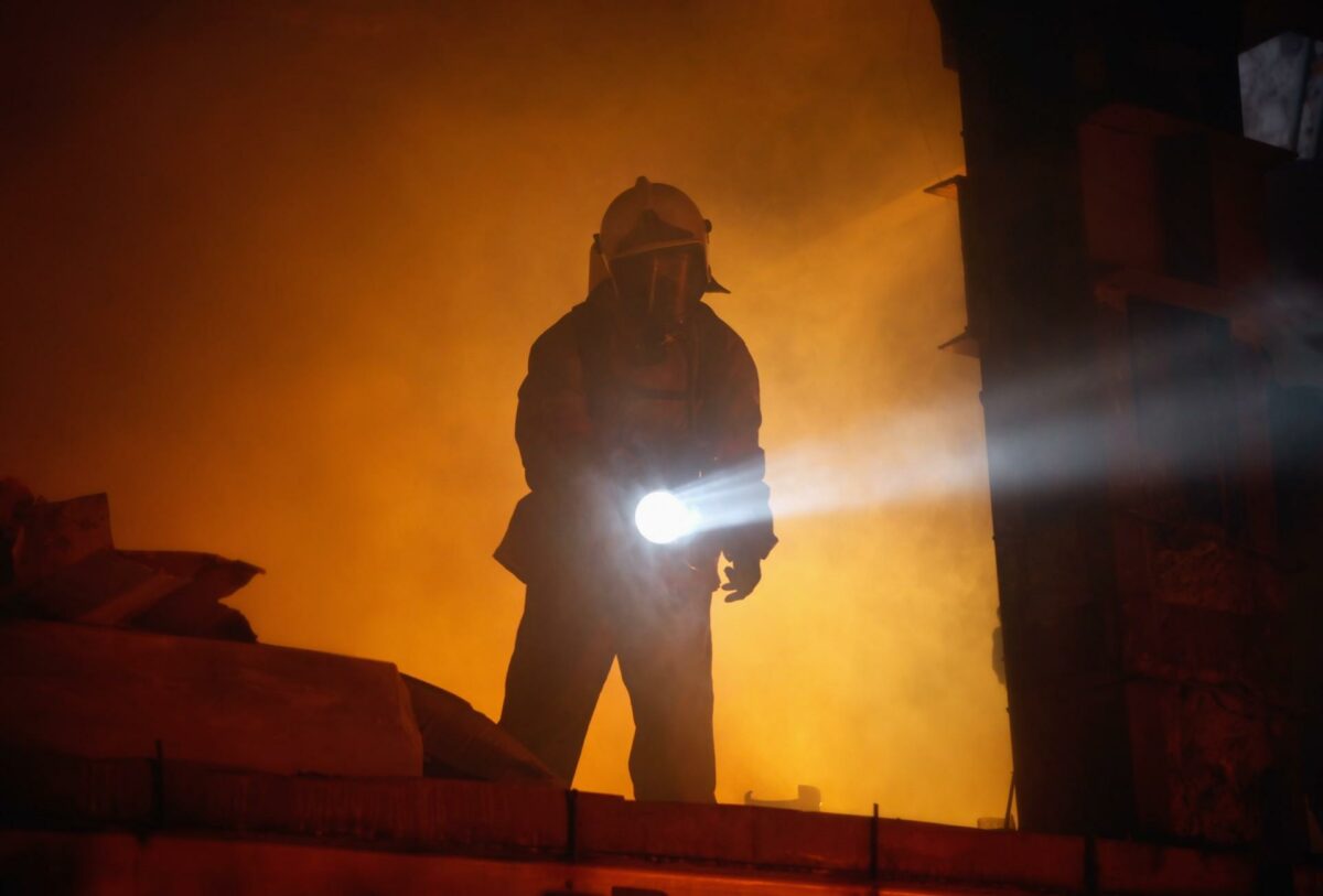 Sikkerhedsbranchen advarer om, at lempelser af kravene til brandsikring kan koste menneskeliv. Foto: Colourbox.