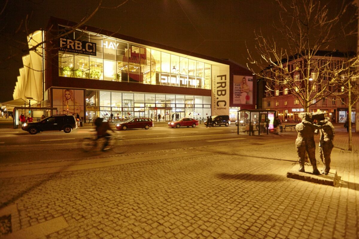 Den europæiske prisuddeling ICSC European Shopping Centre Awards løb af stablen i aftes i Milano. Frederiksberg Centret vandt prisen for bedste renovering af et center.