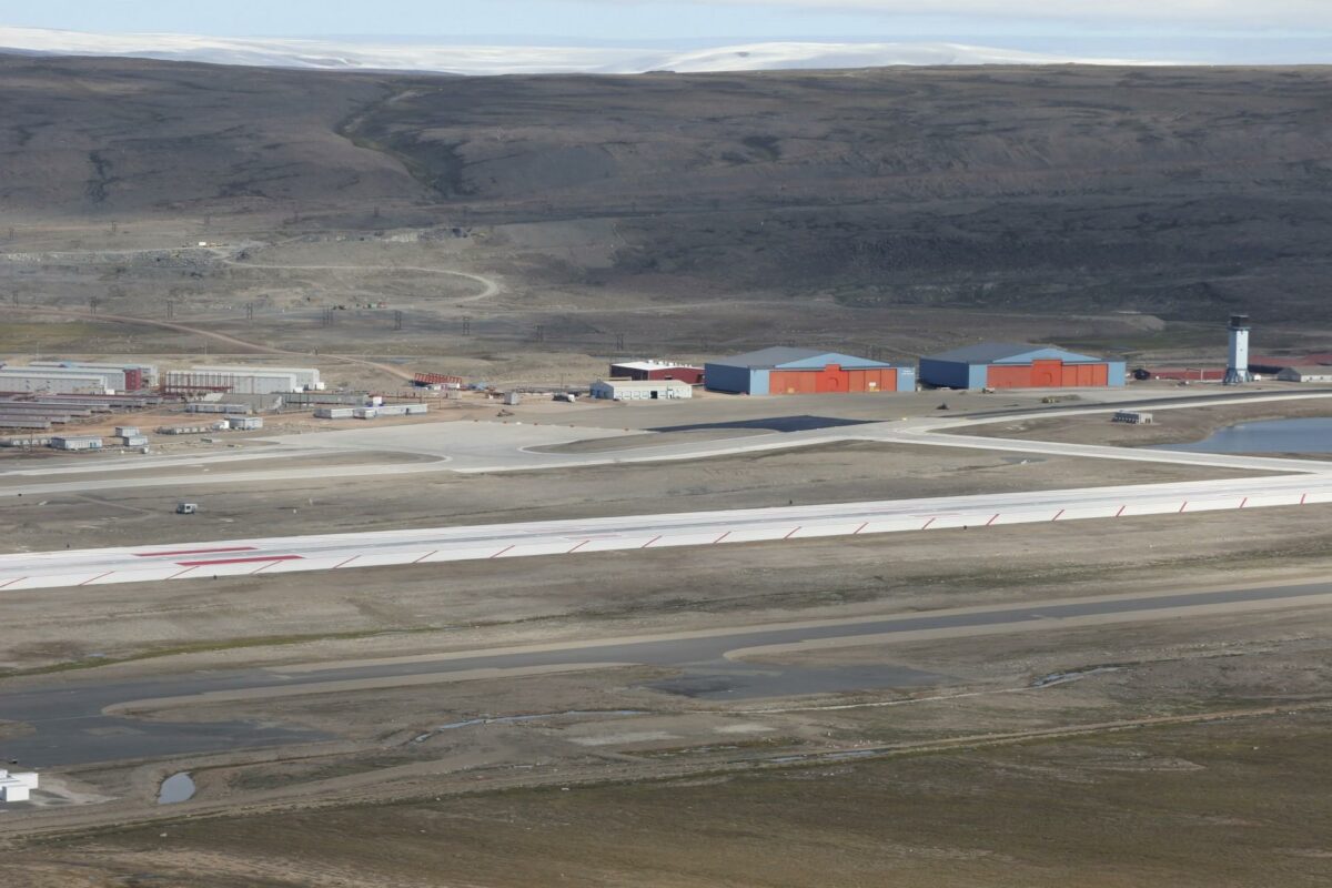 MT Højgaard skal opføre en 4.400 kvadratmeter stor bygning på Thule Air Base. Pressefoto.