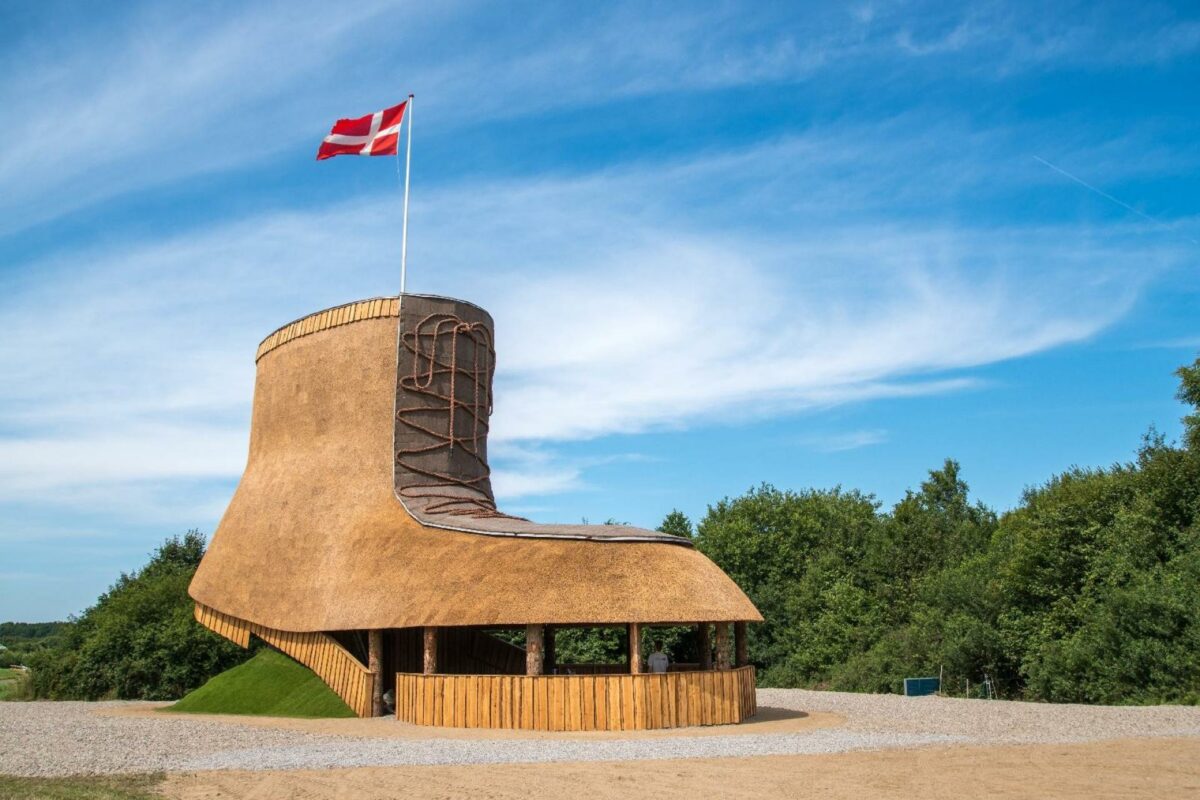 Danmark er blevet et usædvanligt bygningsværk rigere. Foto: Pernille Bille Tvedt.