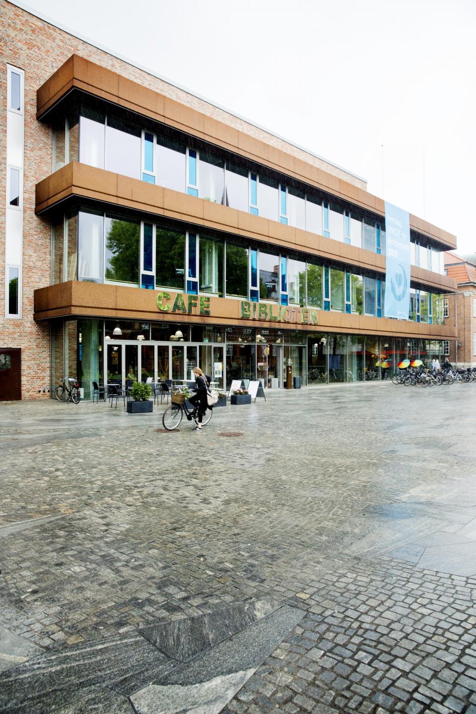 Hovedformålet med den omfattende renovering har været at skabe et fælles kulturcentrum for byens borgere. Og det er lykkedes. Foto: Carsten Ingemann.