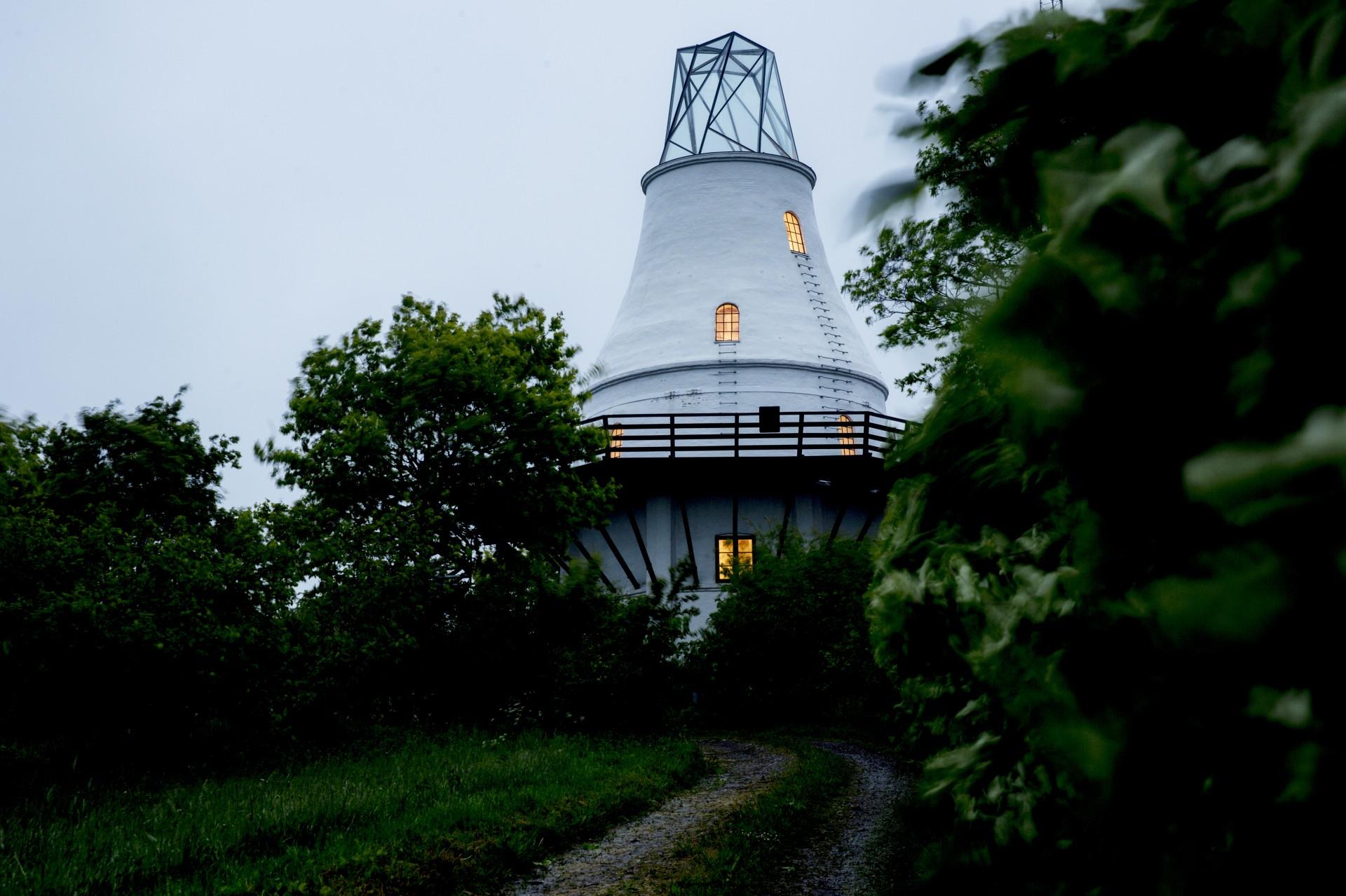 Den forfaldne Egebjerg Mølle på Sydfyn er ligeledes blevet renoveret, og det blev belønnet med Specialprisen, der blev uddelt for første gang. Foto: Carsten Ingemann.